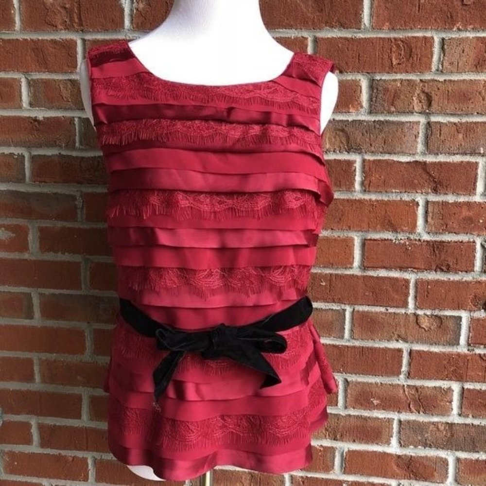 WHBM Sleeveless‎ Tiered Lace Top - Size 10
